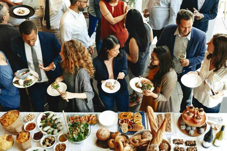 Why Rental Catering Services Are the Smart Choice for Any Event